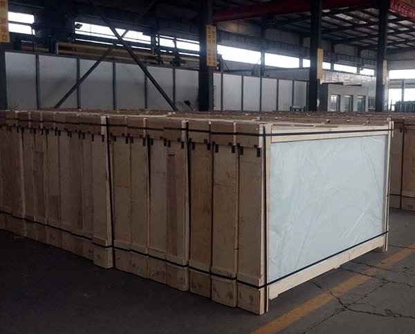 VIDRIO GRIS  6MM 2600X1830